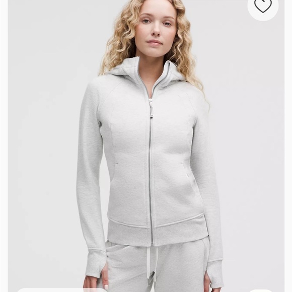 Tops - Lululemon scuba hoodie